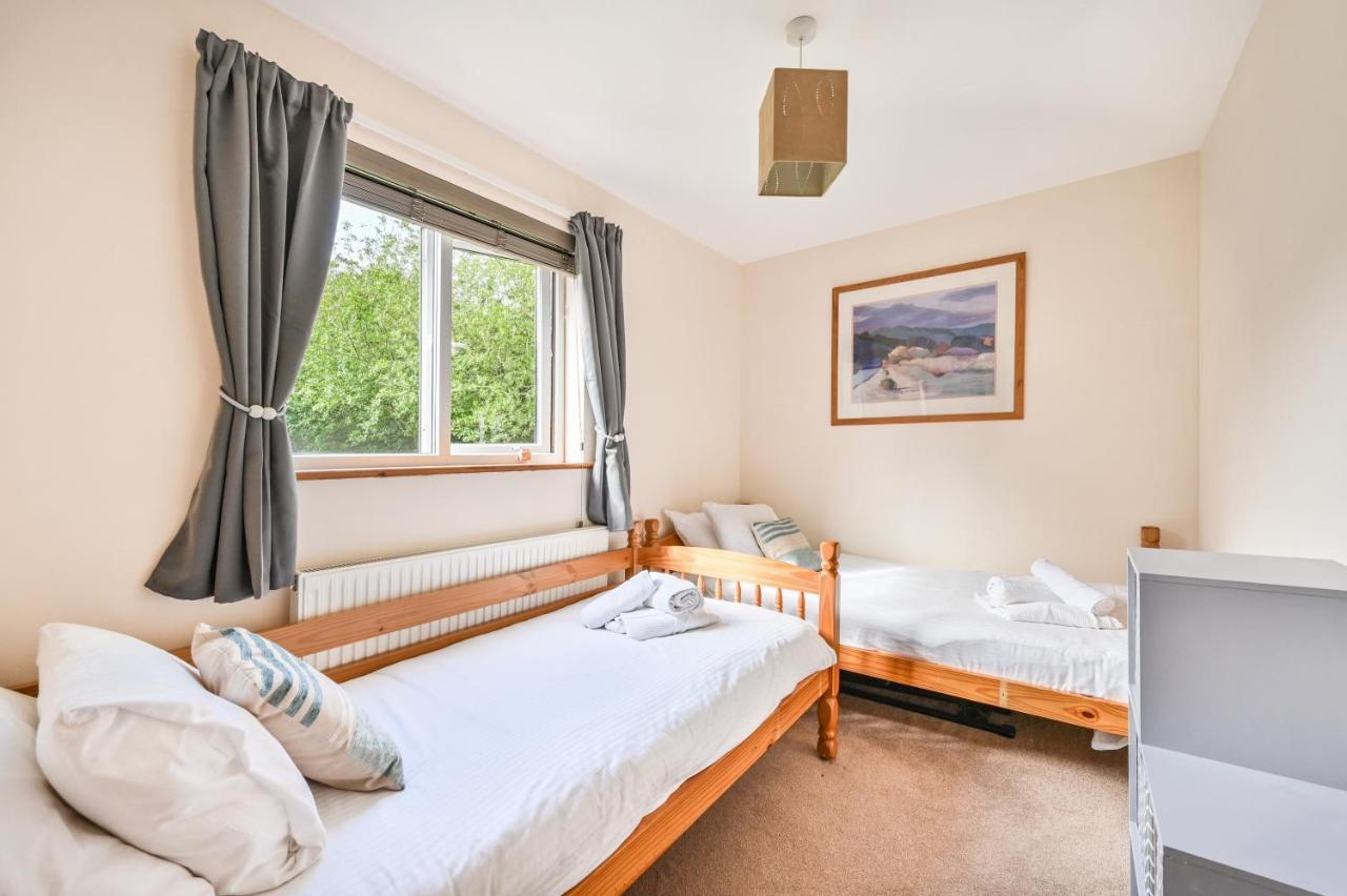 3 Bed Lodge With Ev Point Truro Luaran gambar