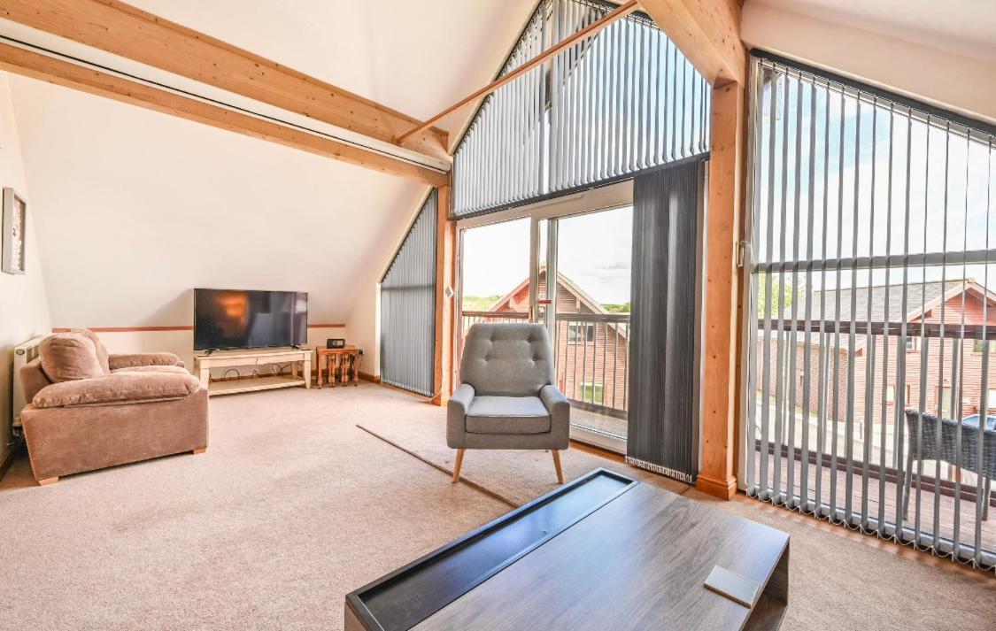 3 Bed Lodge With Ev Point Truro Luaran gambar